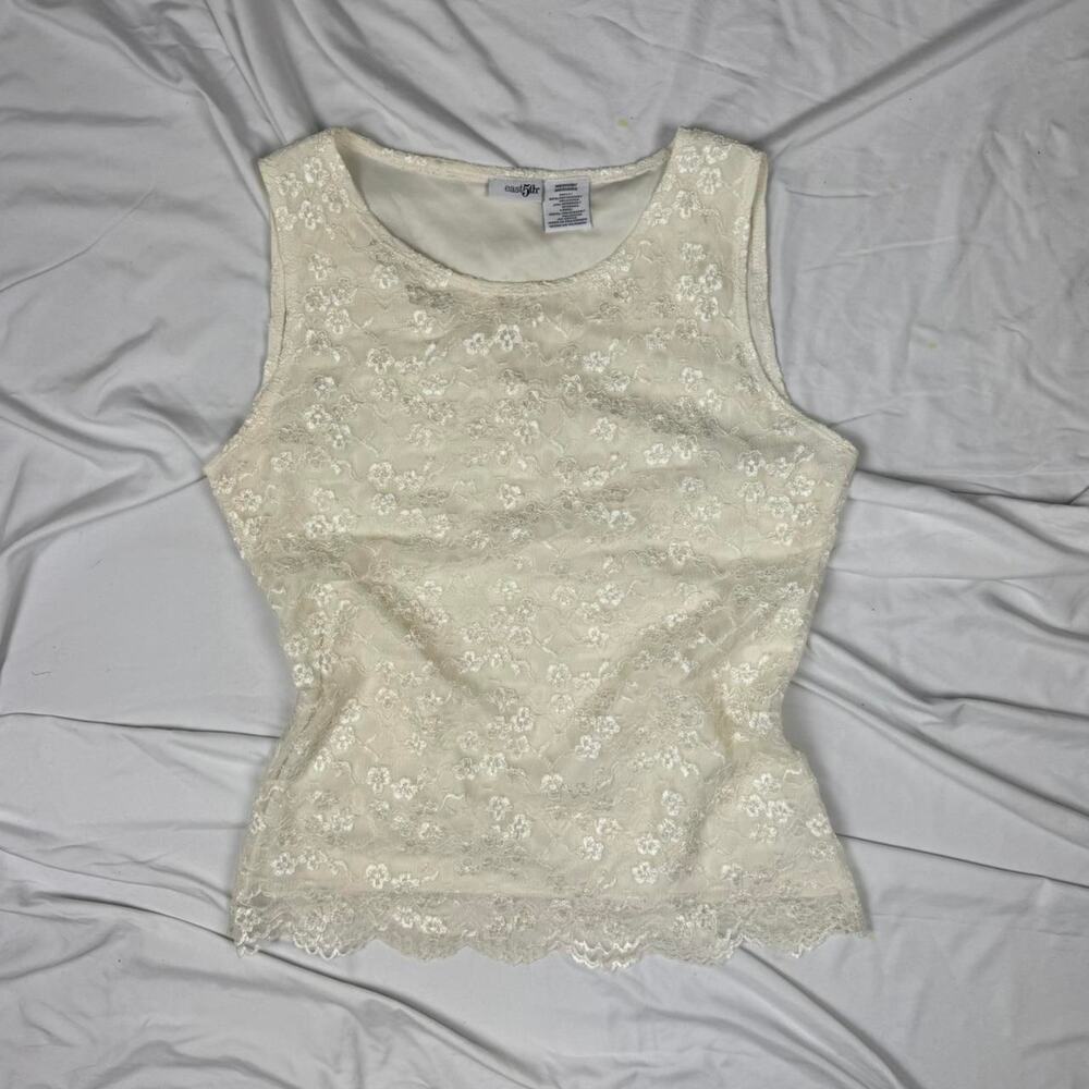 ★ cream lace sleeveless top ★